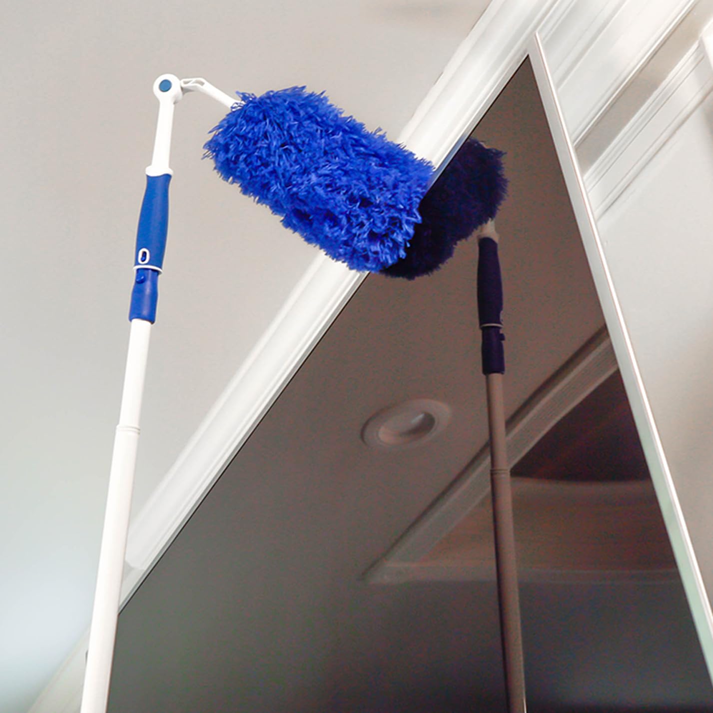 Unger Connect and Clean Microfiber Duster with Pivoting Handle, Dusters for Cleaning, Compatible with Telescopic Poles, Dusting Tools, Cleaner Tool for Windows, TVs, Moldings, Cupboards, Cabinets - Image 4