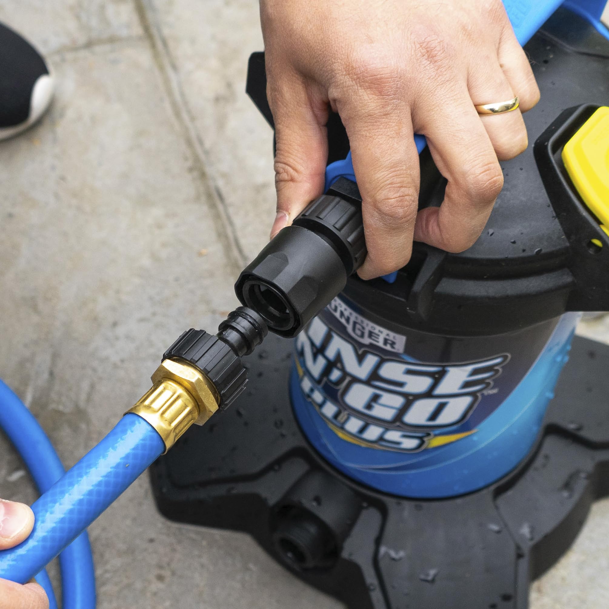 Unger Professional Rinse ‘n’ Go Spotless Car Washing System with Deionization Filter, Auto Cleaning Supplies for Deionized Water with Streak-Free Results, Great for Boats, Cars, RVs, and Solar Panels - Image 9